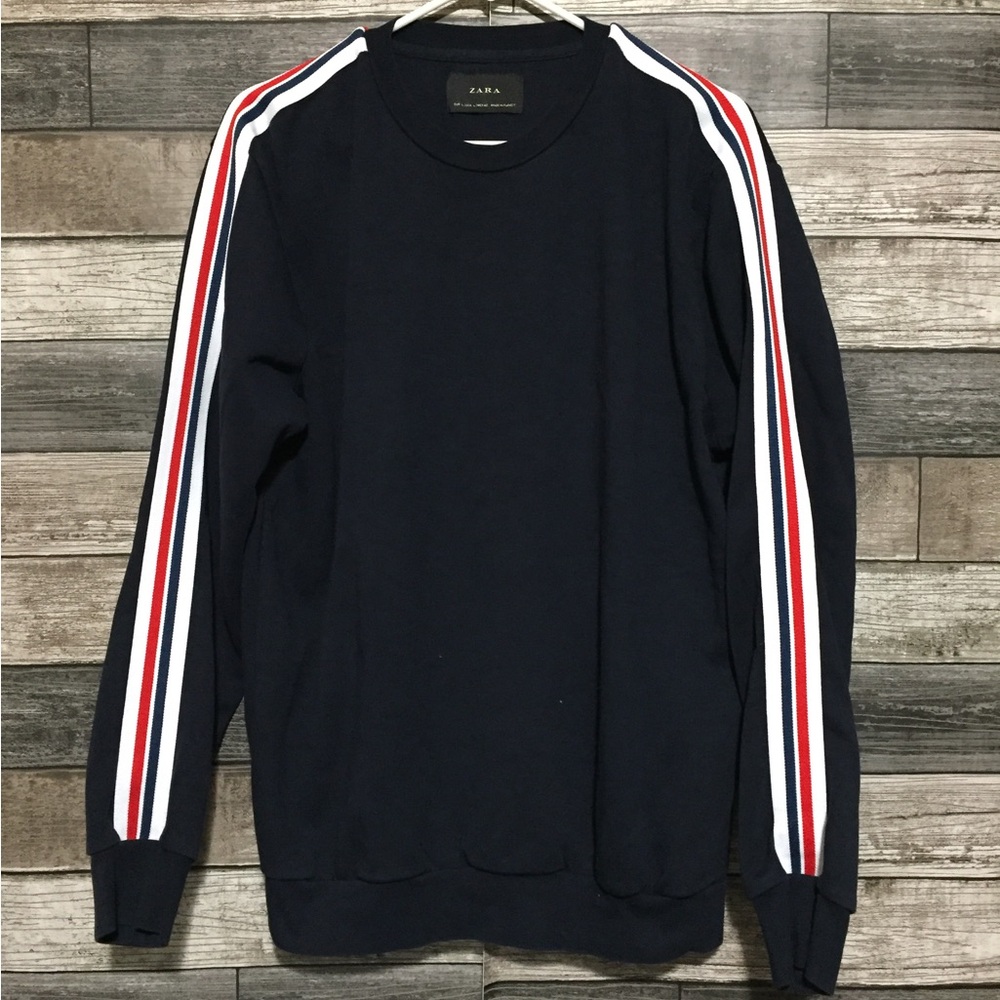 Zara Sweatshirt Men’s L Navy Blue Red Arm Stripe Pullover Fleece Crewneck - Picture 4 of 9